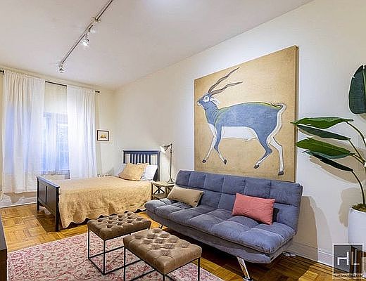 5th image of 405 E 61st St APT 1b