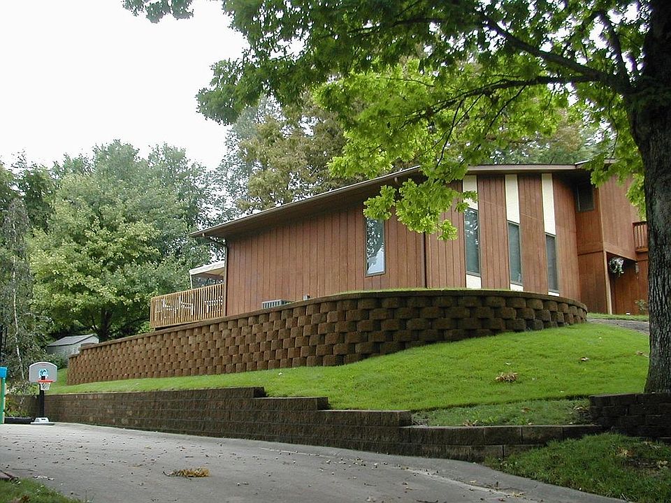 West Side - New Wall