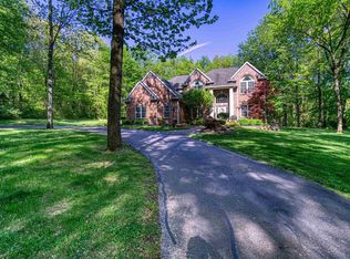 3450 Libbert Rd, Newburgh, IN 47630