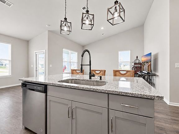 5th image of 668 Wailea Circle