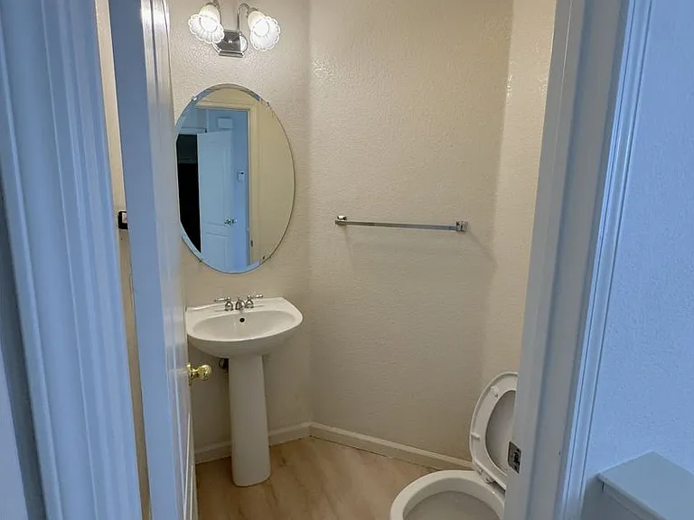 31 Cymbidium Cir — Photo 27