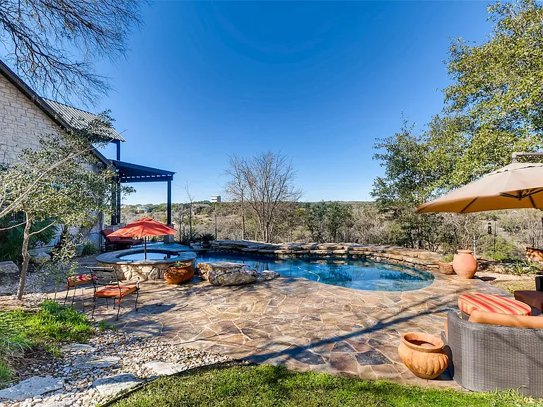 2614 Pace Bend Rd S — Photo 5