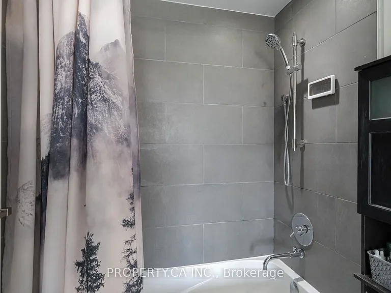 159 Dundas St E #1506 — Photo 23