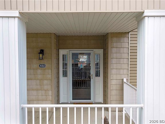 4th image of 20318 Timberlake Village Dr #832
