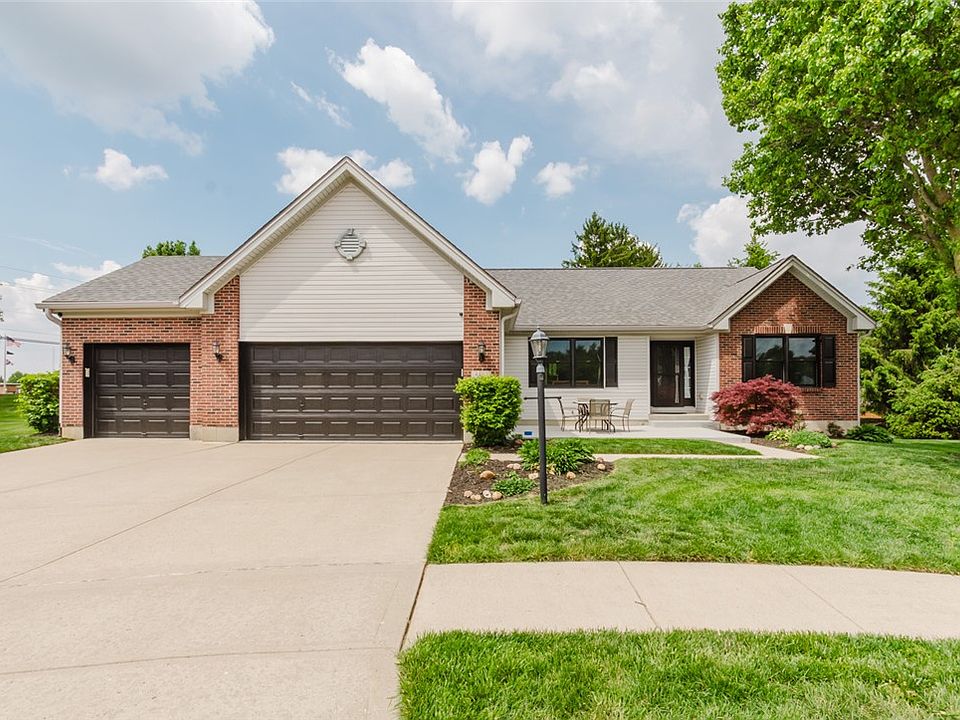 1st image of 4492 Longmeadow Ln