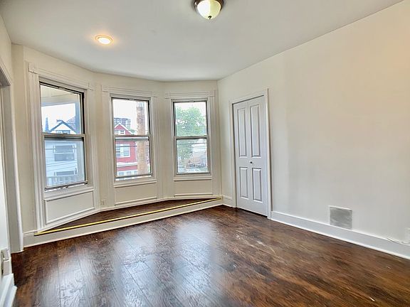 5th image of 310 Arlington Ave Floor 2