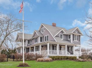 71 Concourse W, Brightwaters, NY 11718