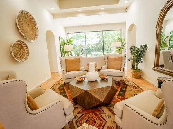 2020 W Via Frassino, Fresno, CA 93711