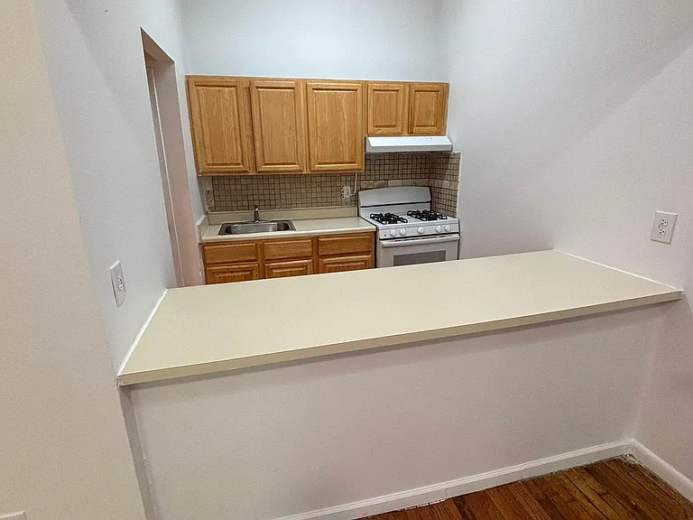 552 W 149th St #2B — Photo 12