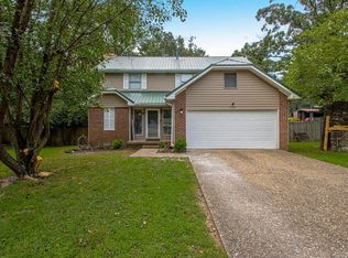 12725 Valleywood Dr, Little Rock, AR 72211