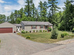 18 Butternut Ln, Tuftonboro, NH 03816