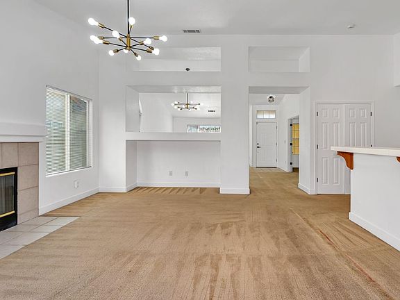 4th image of 644 Winemaker St