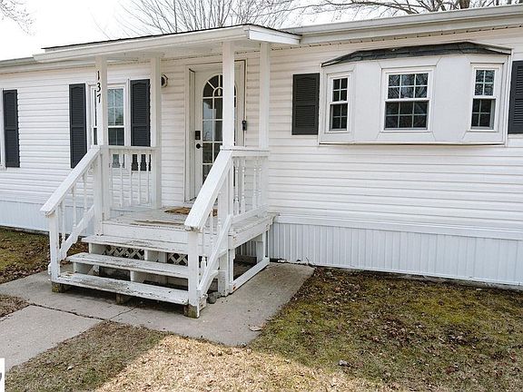 2nd image of 5232 E Broadway Rd #137