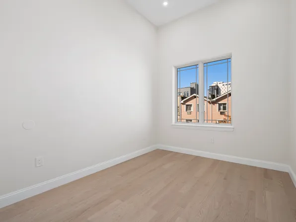 84 Himrod Street image 22 of 34