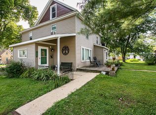 512 W Washington St, Warren, IL 61087