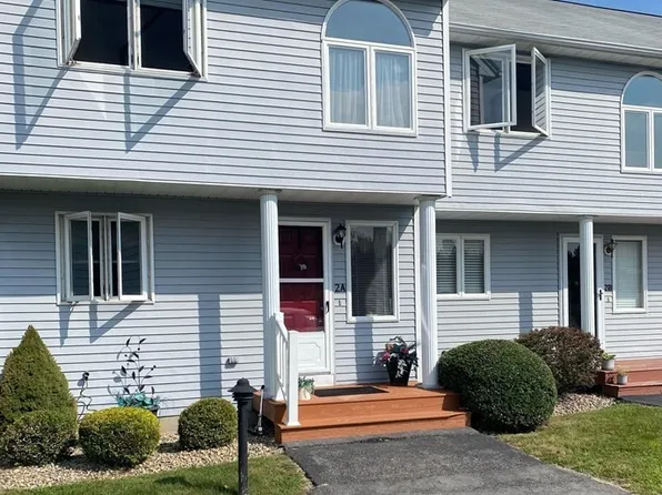 2743 Cranberry Hwy APT 2A, Wareham, MA 02571