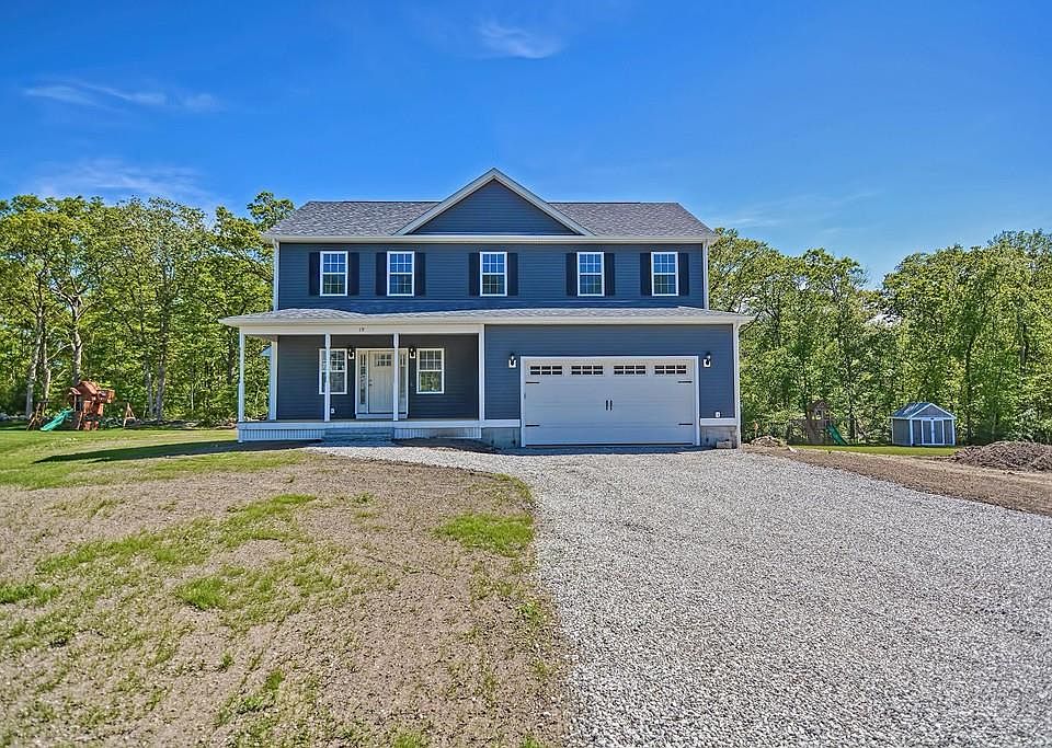 1st image of 19 Plantation Dr