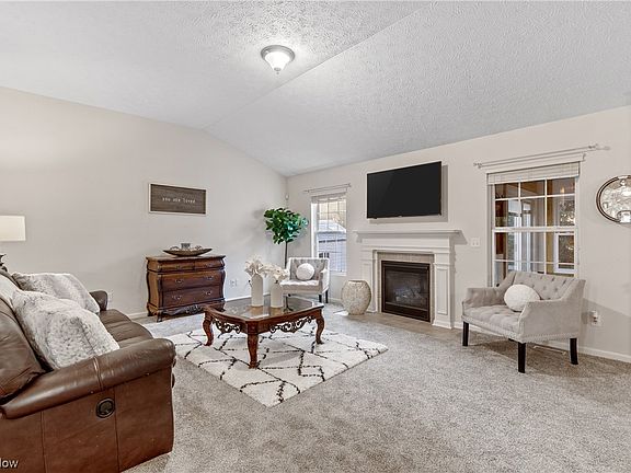4th image of 1234 Bexley Cir