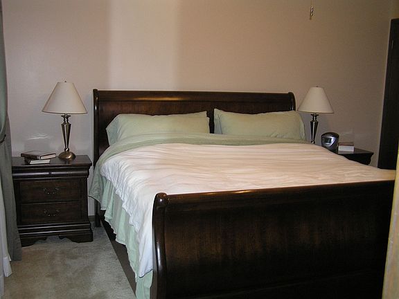 MBD w/attached bath