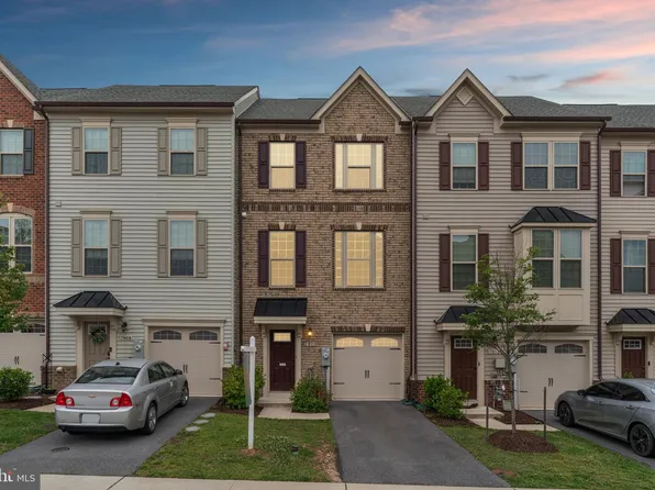 7911 N Gladden Farm Way, Hanover, MD 21076