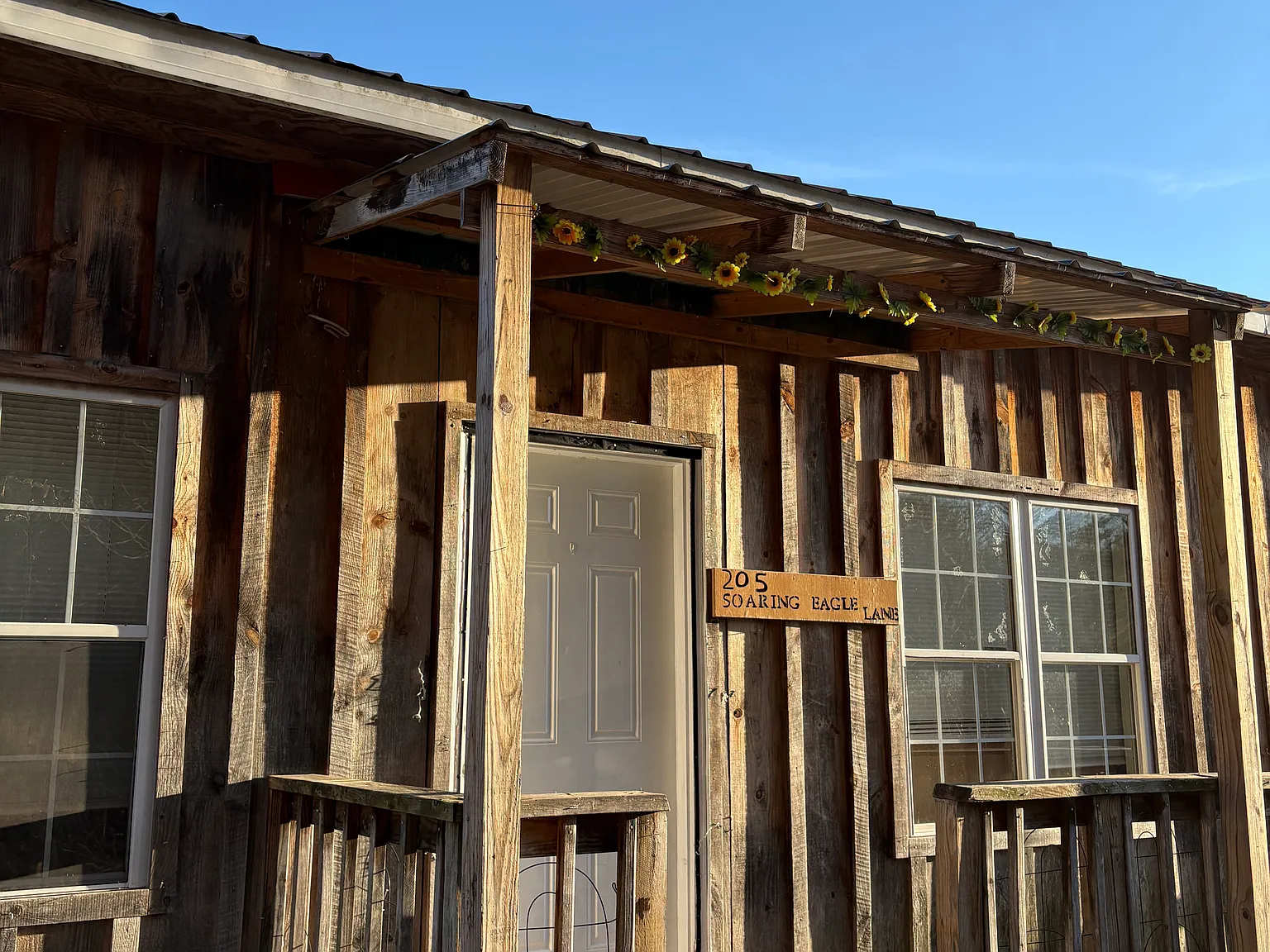 2 bed, $850 — Photo 1