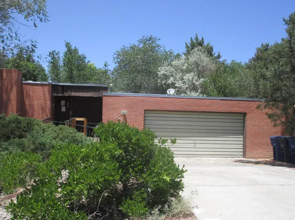 8413 Aztec Rd NE, Albuquerque, NM 87111