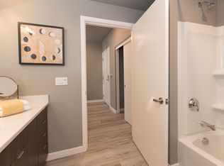 Denizen Apartments, Oakland, CA 94612