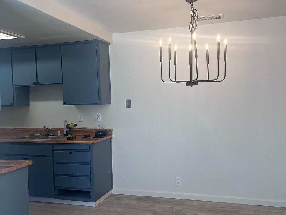 1st image of 6258 Matthew Ln