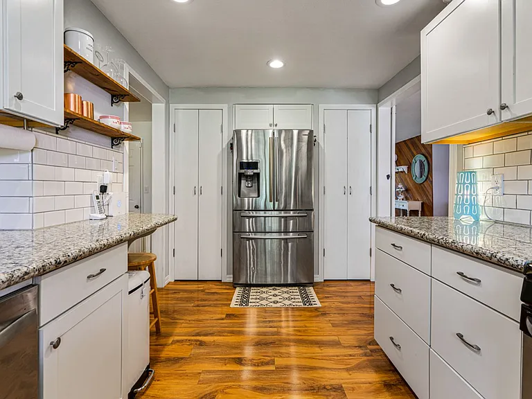 2752 Robinhood Ln NW — Photo 19