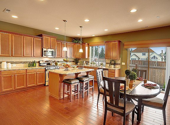 4th image of 2125 186th Street Ct E