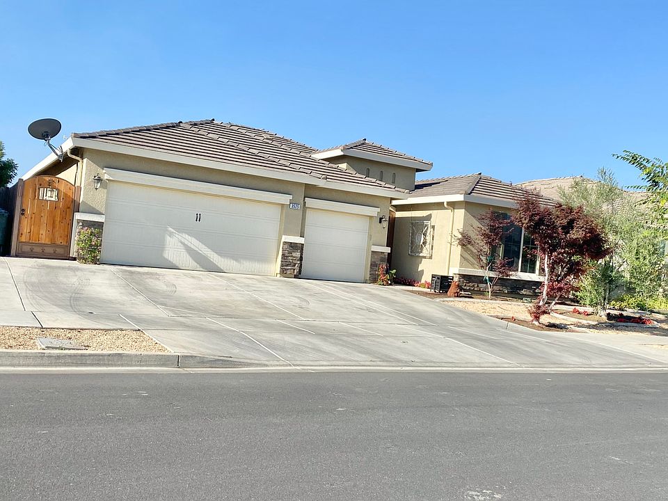 1st image of 3525 W Buena Vista Ave
