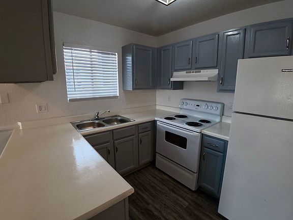 5th image of 3049 E Cicero St APT 102