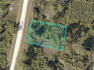 525 Cypress Ave S, Lehigh Acres, FL 33974