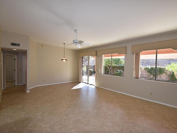 4th image of 503 N Daystar Mountain Dr