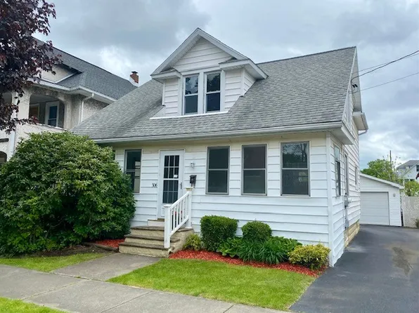 306 Squires Ave, Endicott, NY 13760