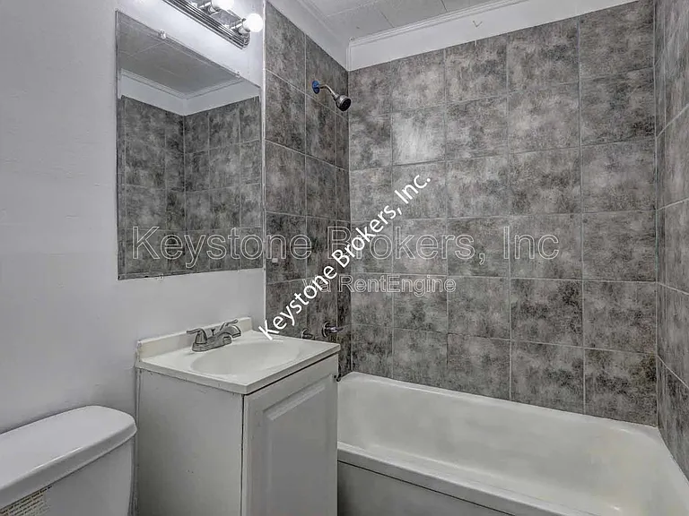 1212 Hartley St — Photo 11