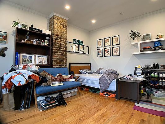 4th image of 167 Ludlow St #9
