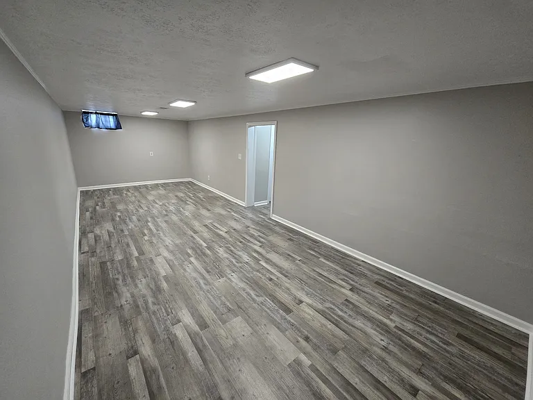 12328 Park Knoll Dr — Photo 14