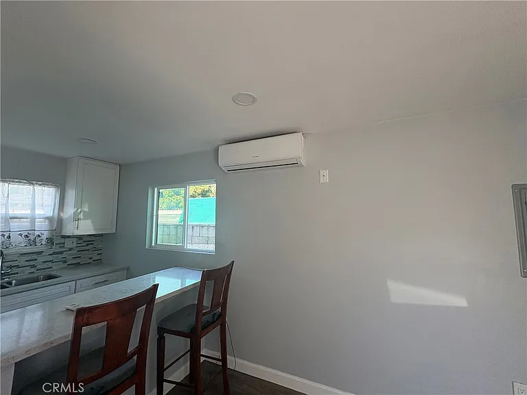 145 W 118th Pl — Photo 14