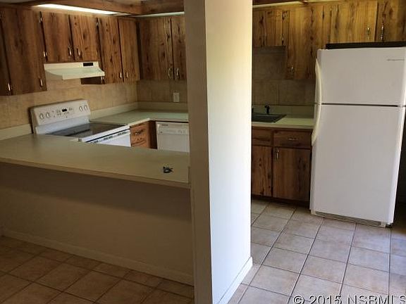 2nd image of 111 Cedar Dunes Dr
