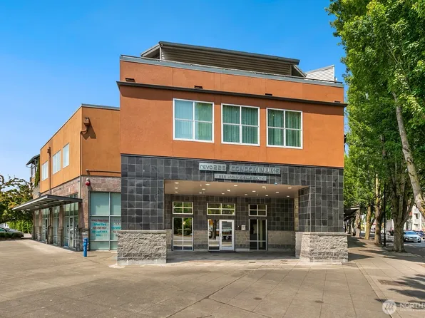 225 Logan Avenue S #B355, Renton, WA 98057