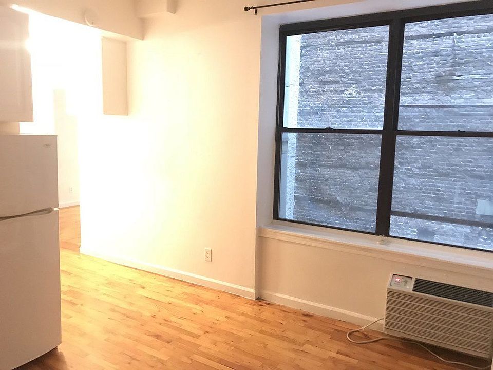 1st image of 11 E 32nd St APT 3C