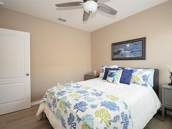 5th image of 5688 SILTSTONE STREET