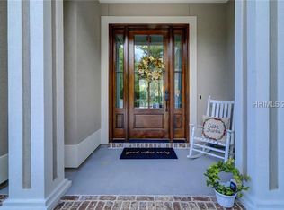 19 Dahlgren Ln, Hilton Head Island, SC 29928