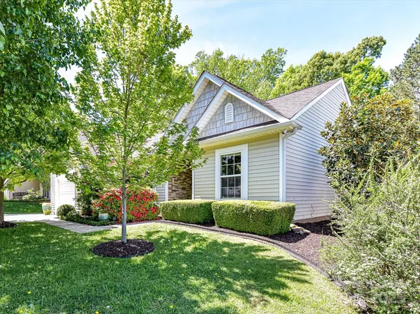4143 Tullock Creek Dr, Charlotte, NC 28269