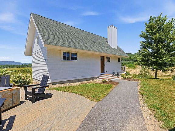 3rd image of 90 Lafayette Road #I