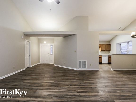 4th image of 11548 Cherry Blossom West Dr