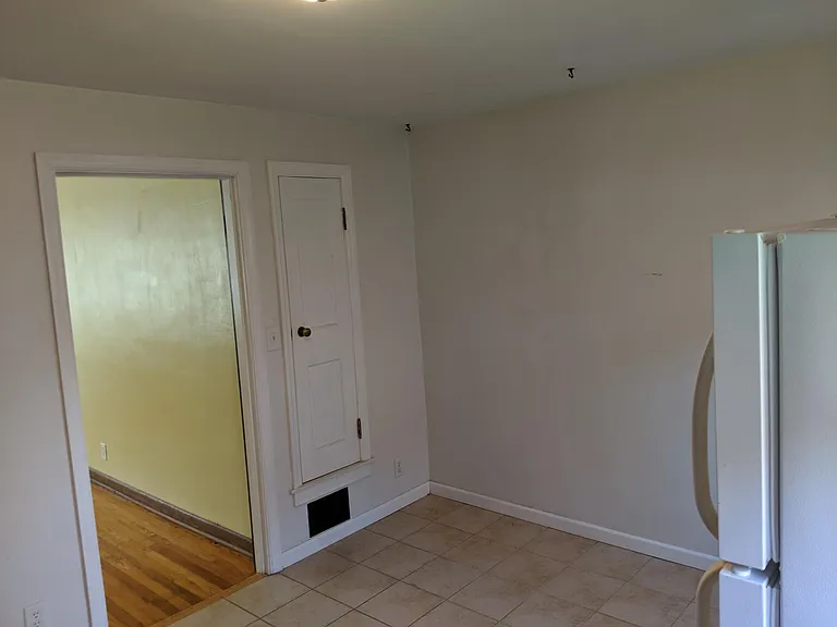 3005 Fairway Dr #2 — Photo 3
