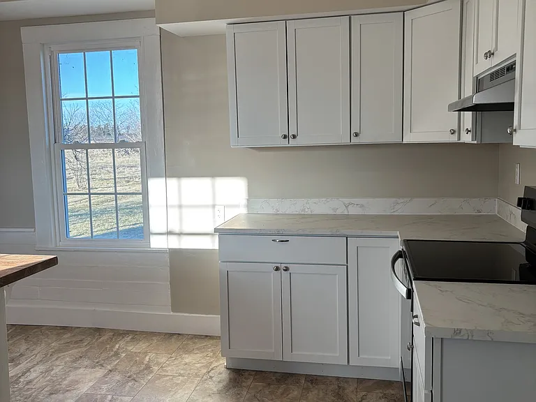 5030 Middle Rd — Photo 7