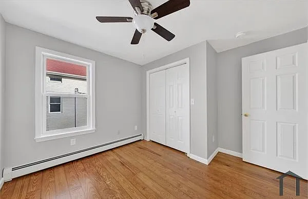 165 Grant St — Photo 8